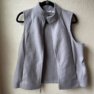 Croft and Barrow Women's Quilted Vest | XL | Gray